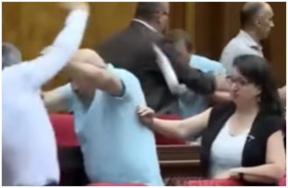 Էսօր ՔՊ-ականների самострел-ի օր ա հայտարարված